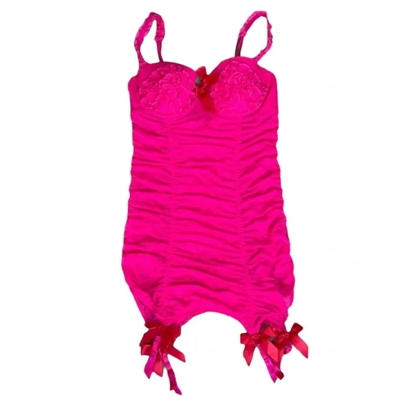 Victoria’s Secret pink 34B Sexy body teddy chemise slip NWT bachelorette - Picture 1 of 3